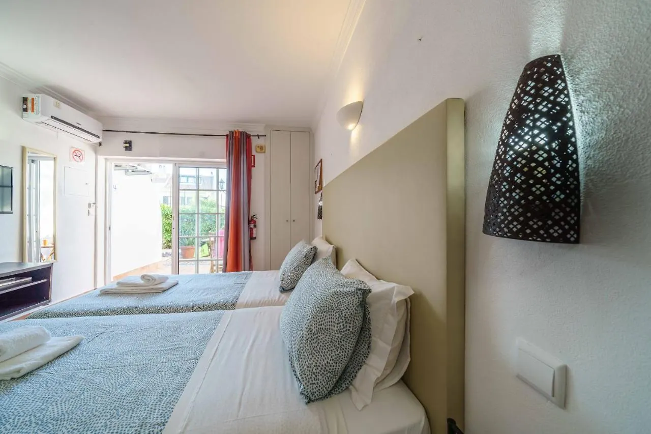 Апарт-отель Apartamentos Solar Do Sol Албуфейра