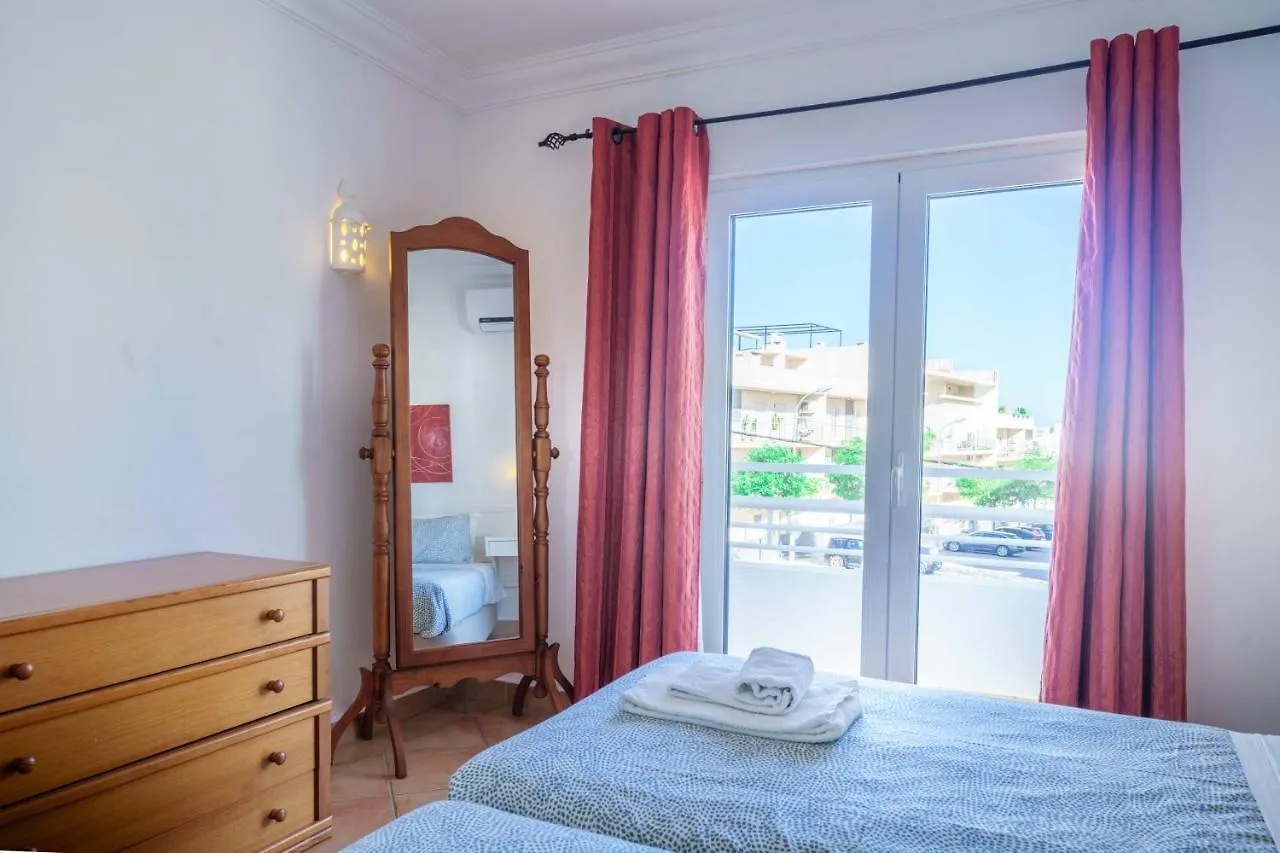 Апарт-отель Apartamentos Solar Do Sol Албуфейра